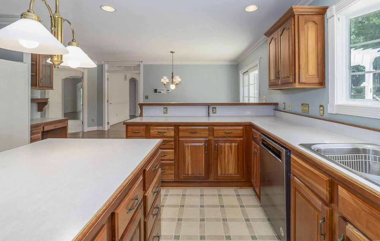 33 Edgewood Dr - Photo 16
