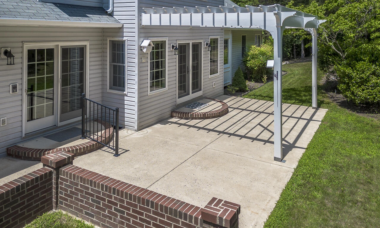 33 Edgewood Dr - Photo 37