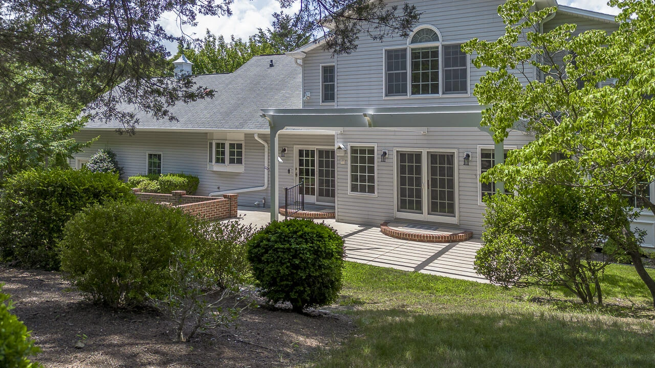 33 Edgewood Dr - Photo 40