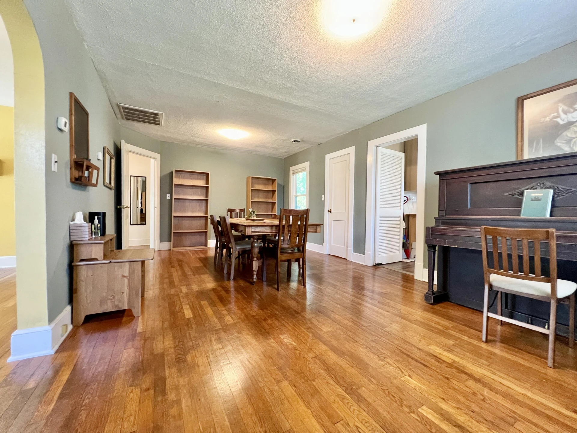 2445 Chestnut Ave - Photo 14
