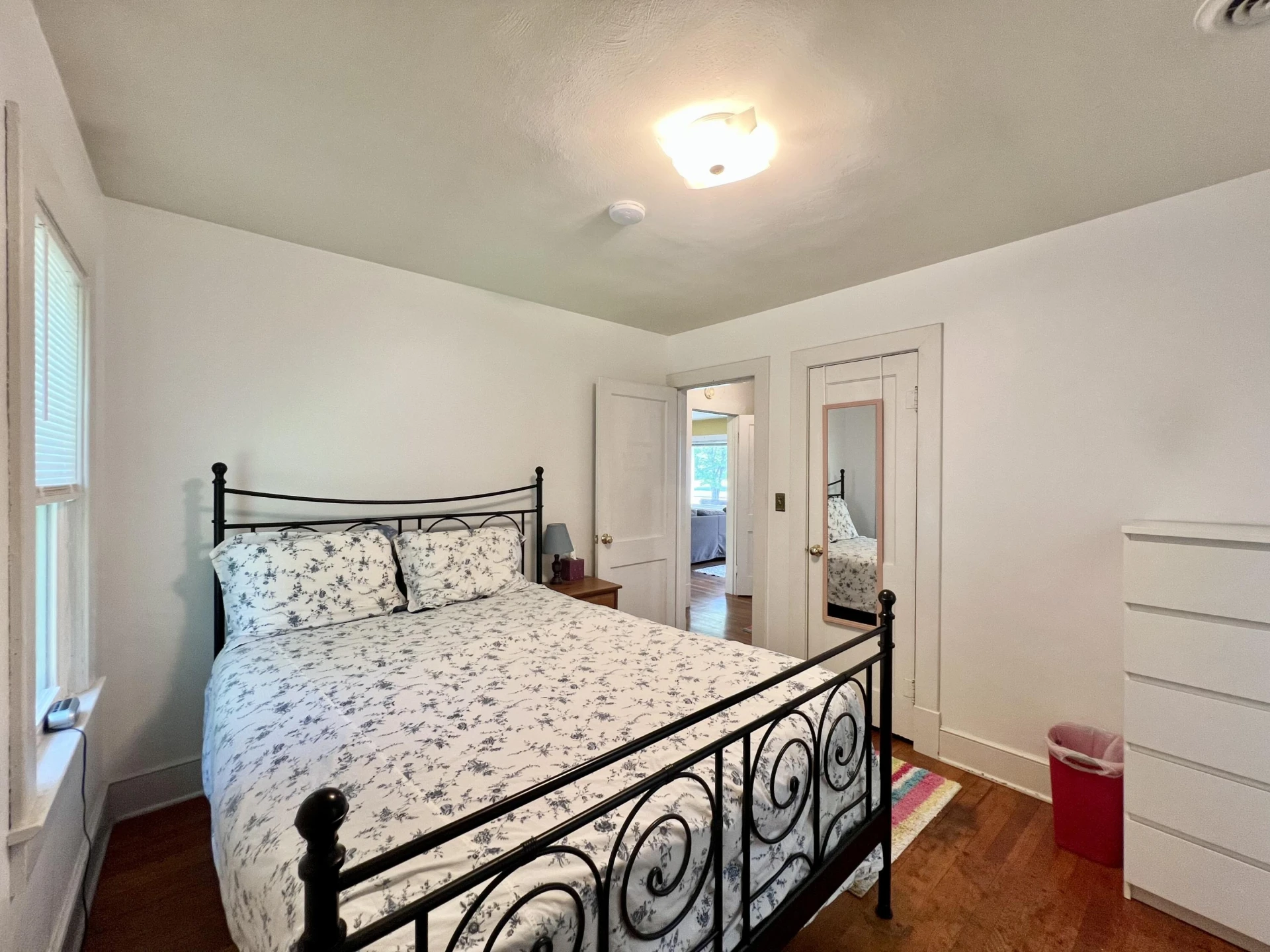 2445 Chestnut Ave - Photo 20