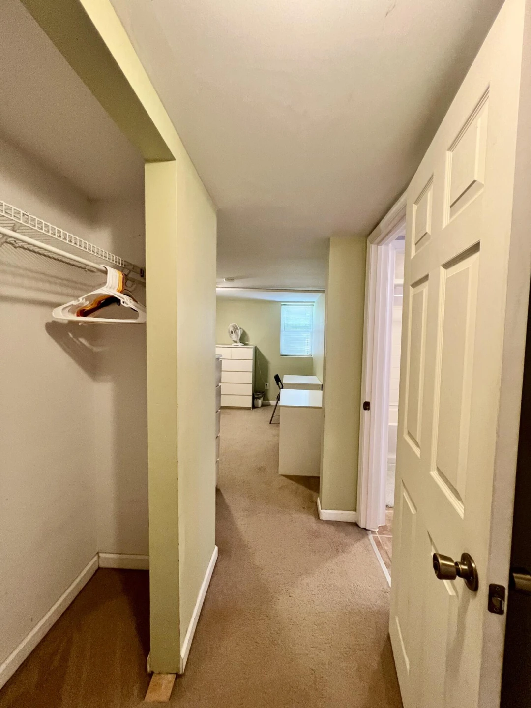 2445 Chestnut Ave - Photo 36