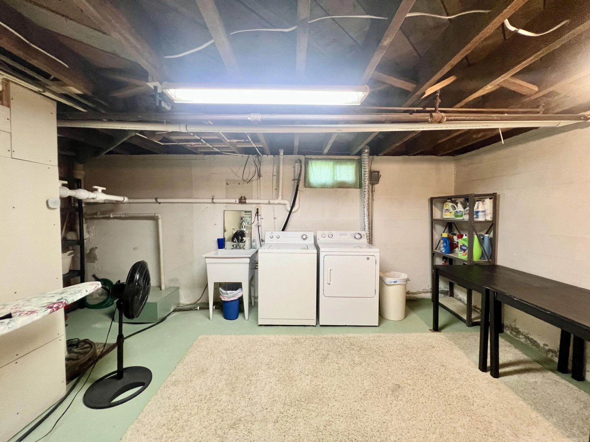 2445 Chestnut Ave - Photo 37