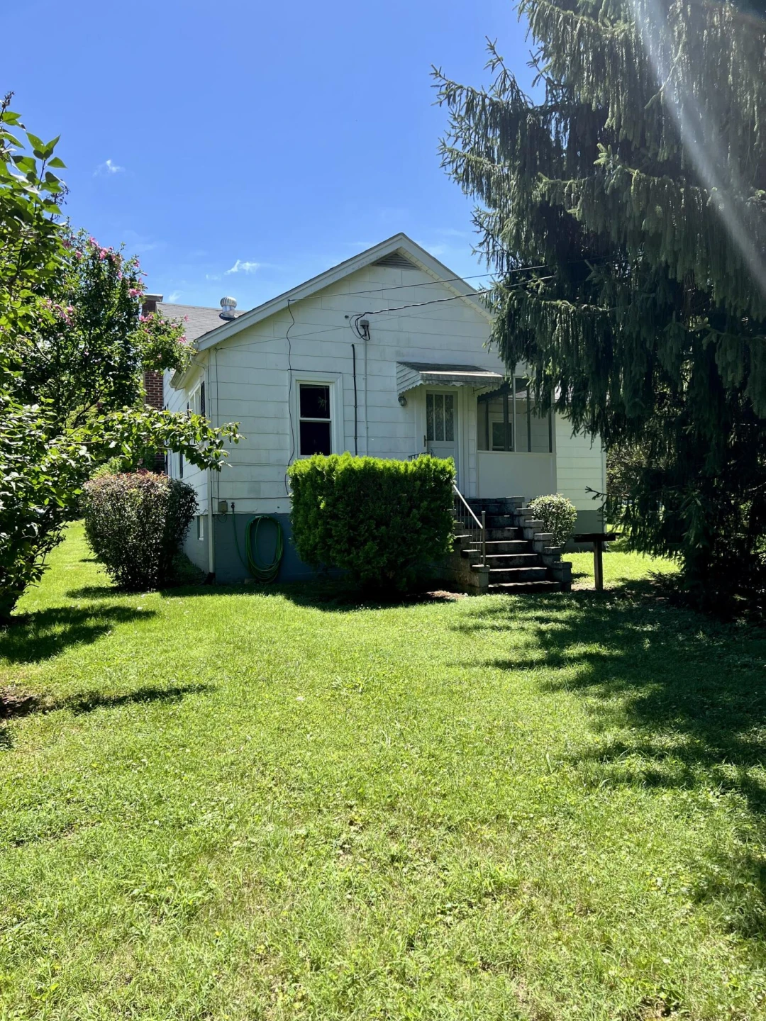 2445 Chestnut Ave - Photo 41