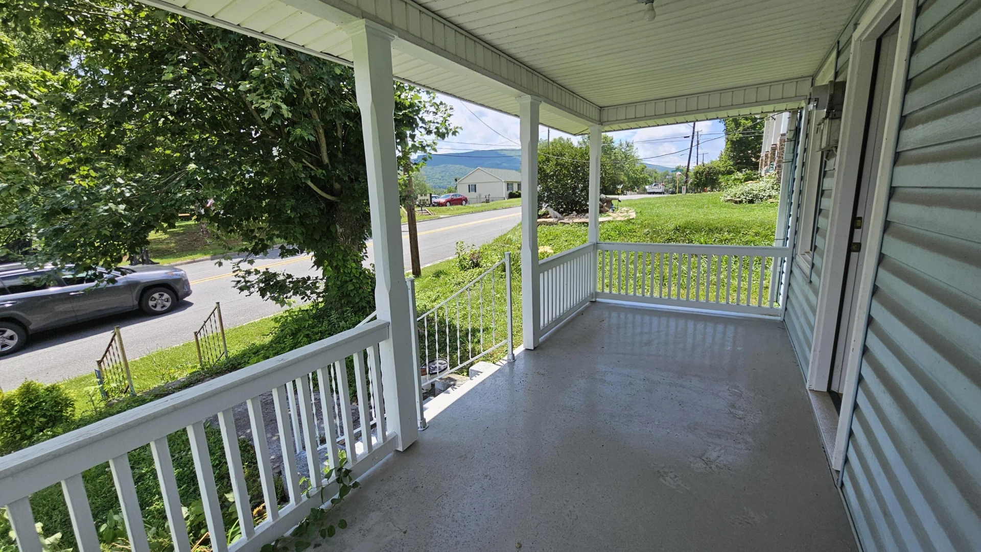 9753 MAURY RIVER RD Rd - Photo 2