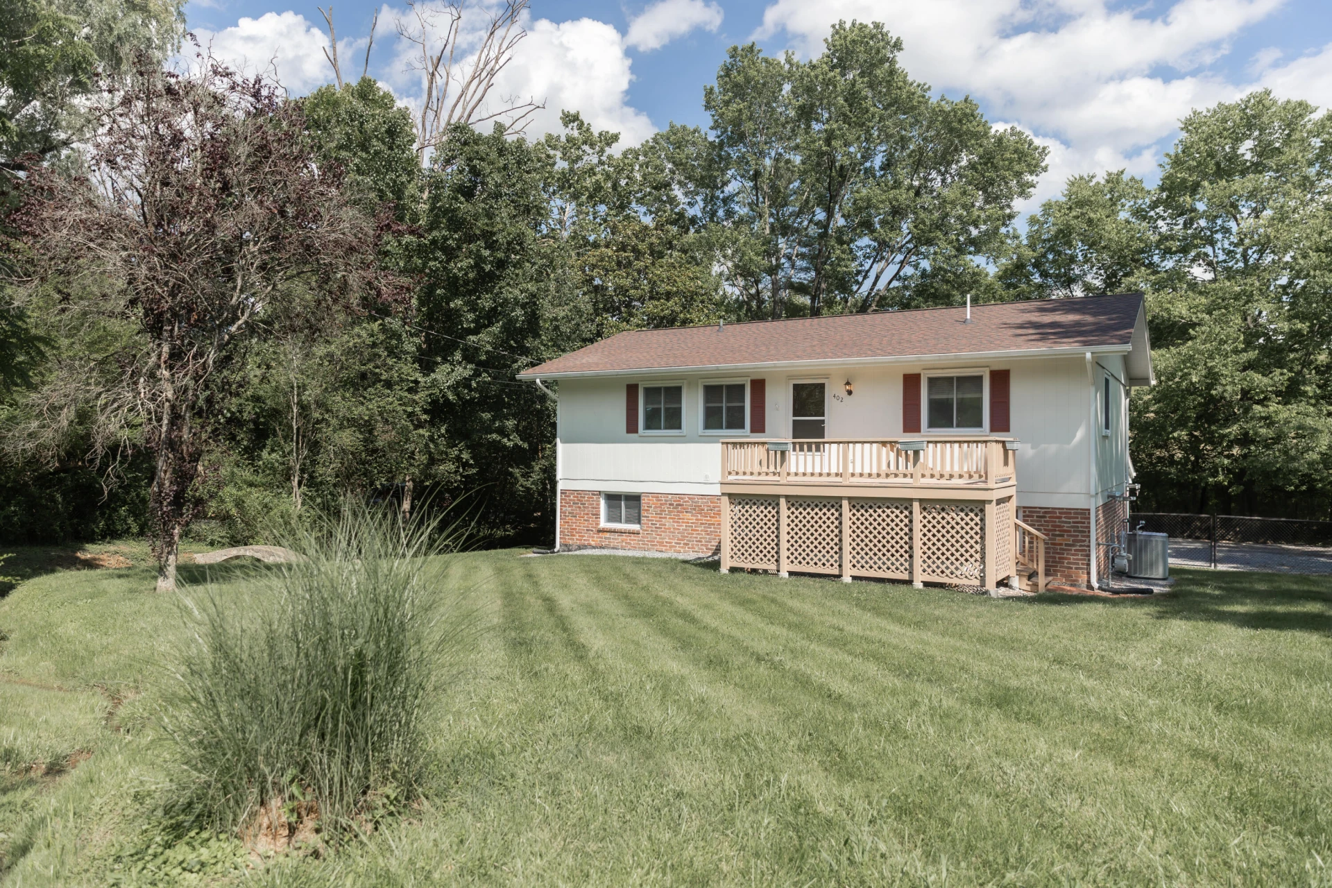 402 Confederate Cir