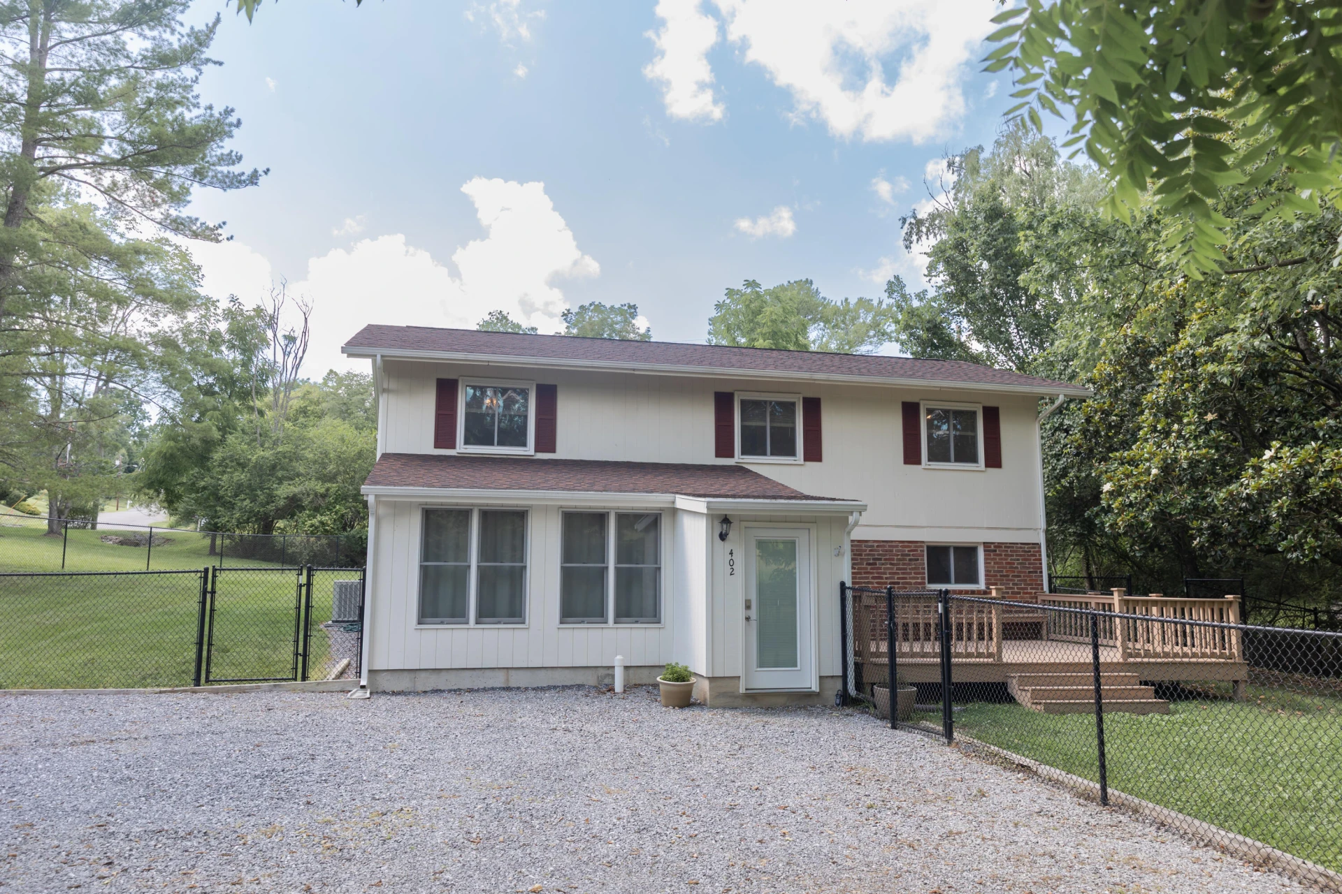 402 Confederate Cir - Photo 3