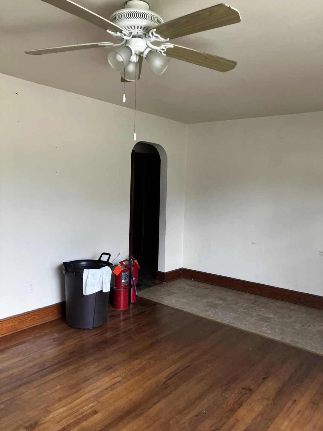 2327 Sycamore - Photo 2