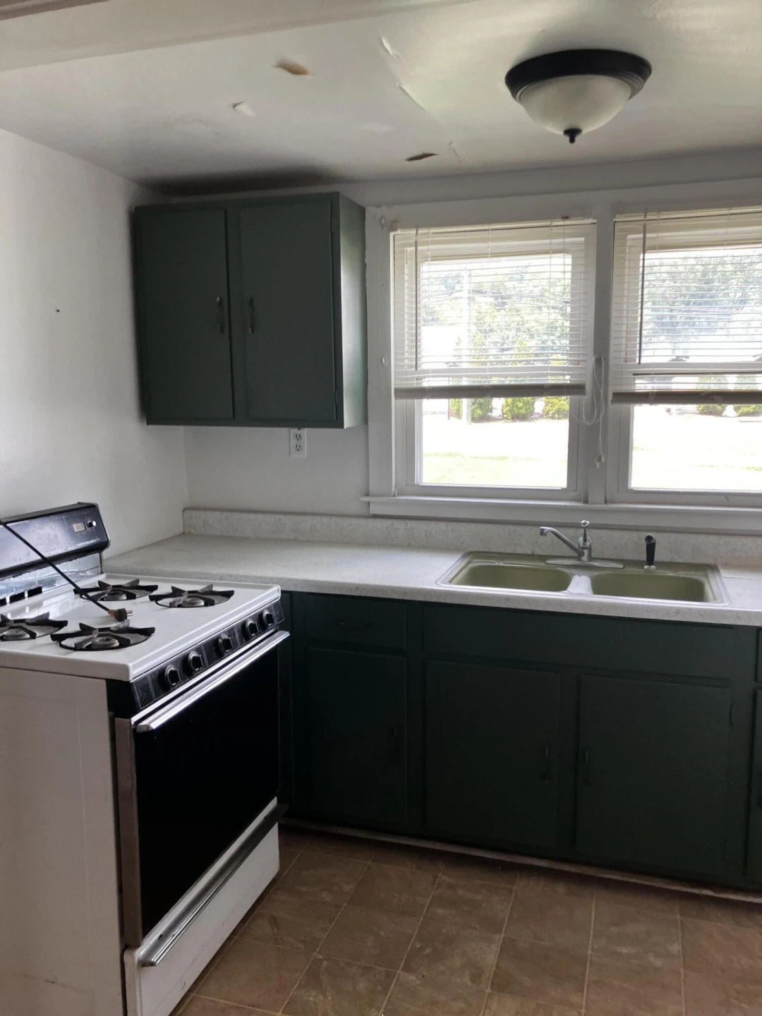 2327 Sycamore - Photo 6