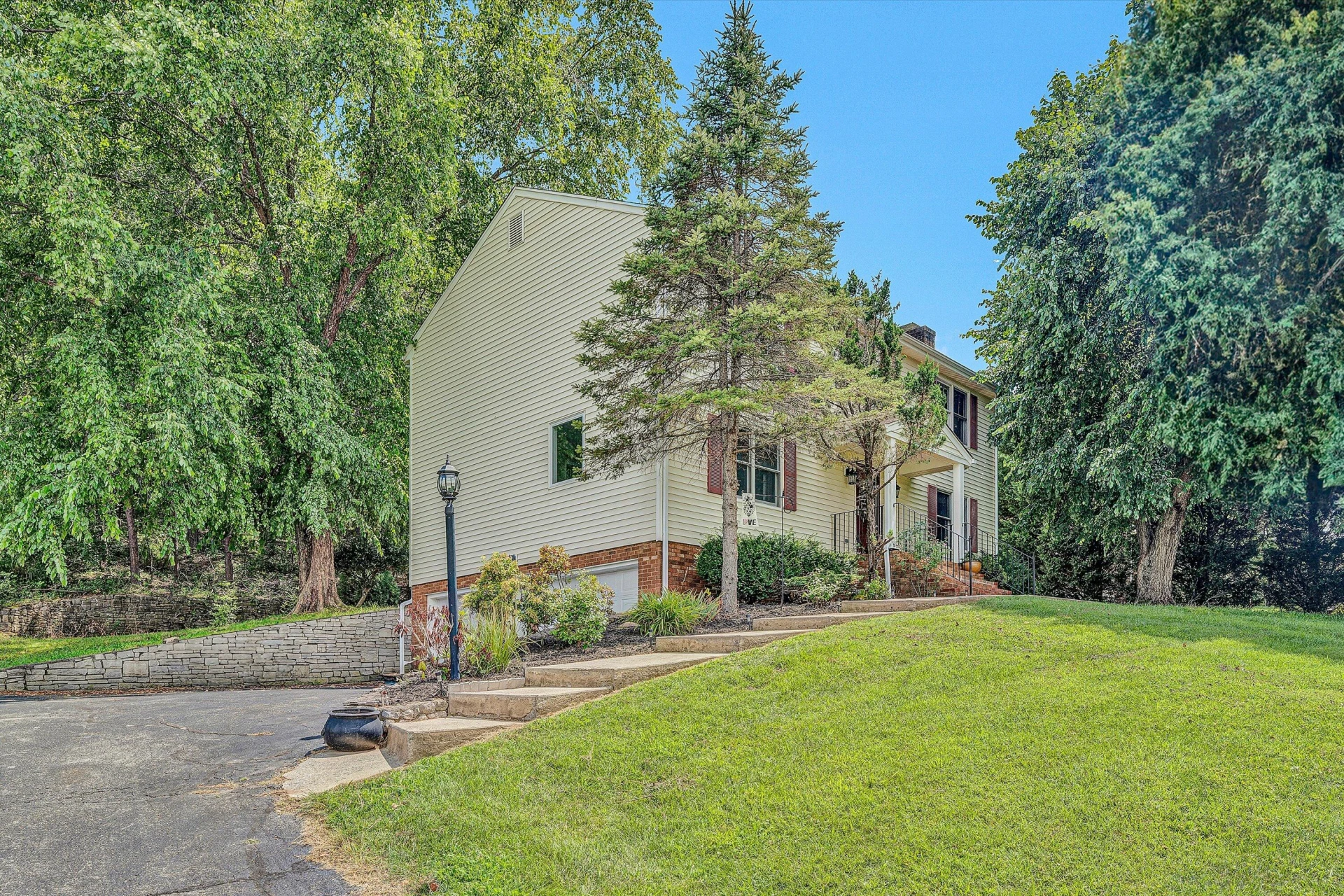 5224 Setter Rd - Photo 2