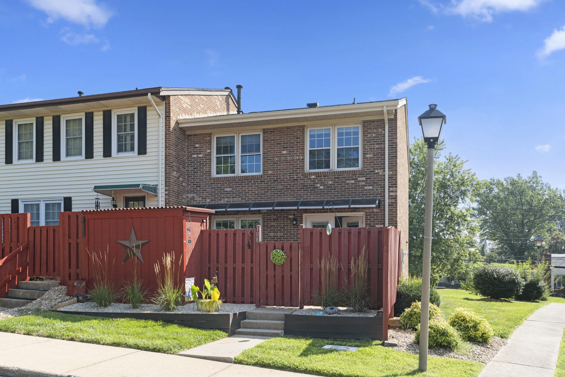 108 Essex Dr - Photo 20