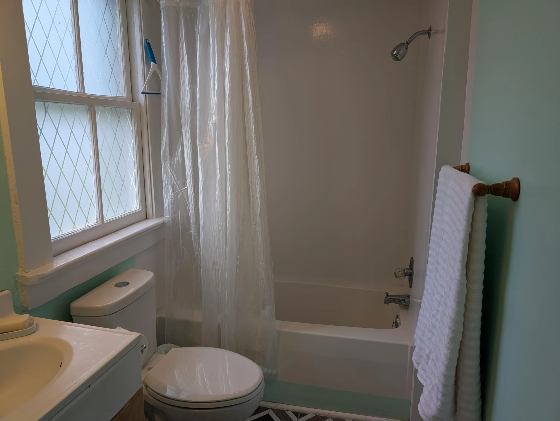 2440 Ivy Ave - Photo 7