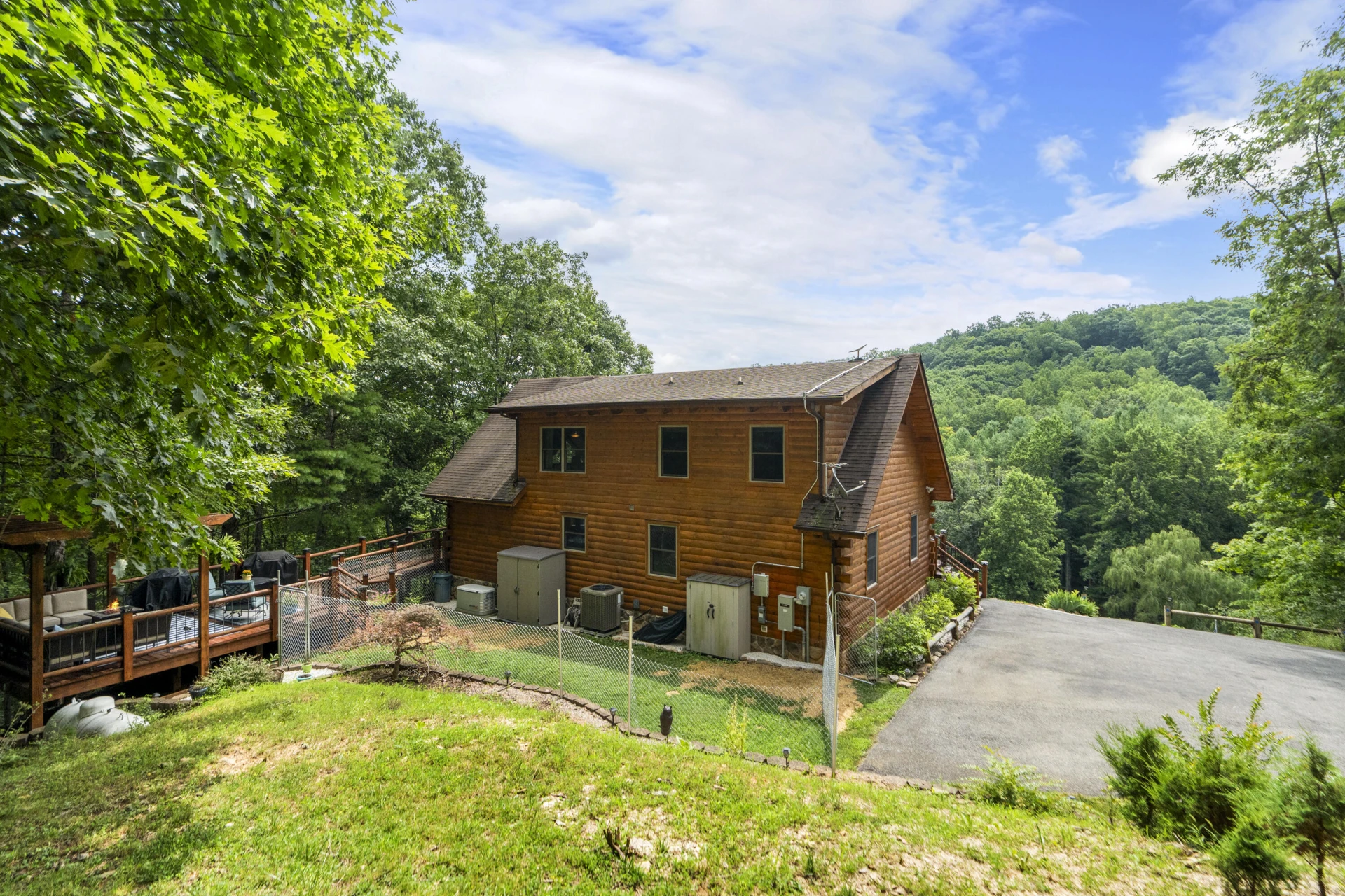 440 Hollow Ln - Photo 13