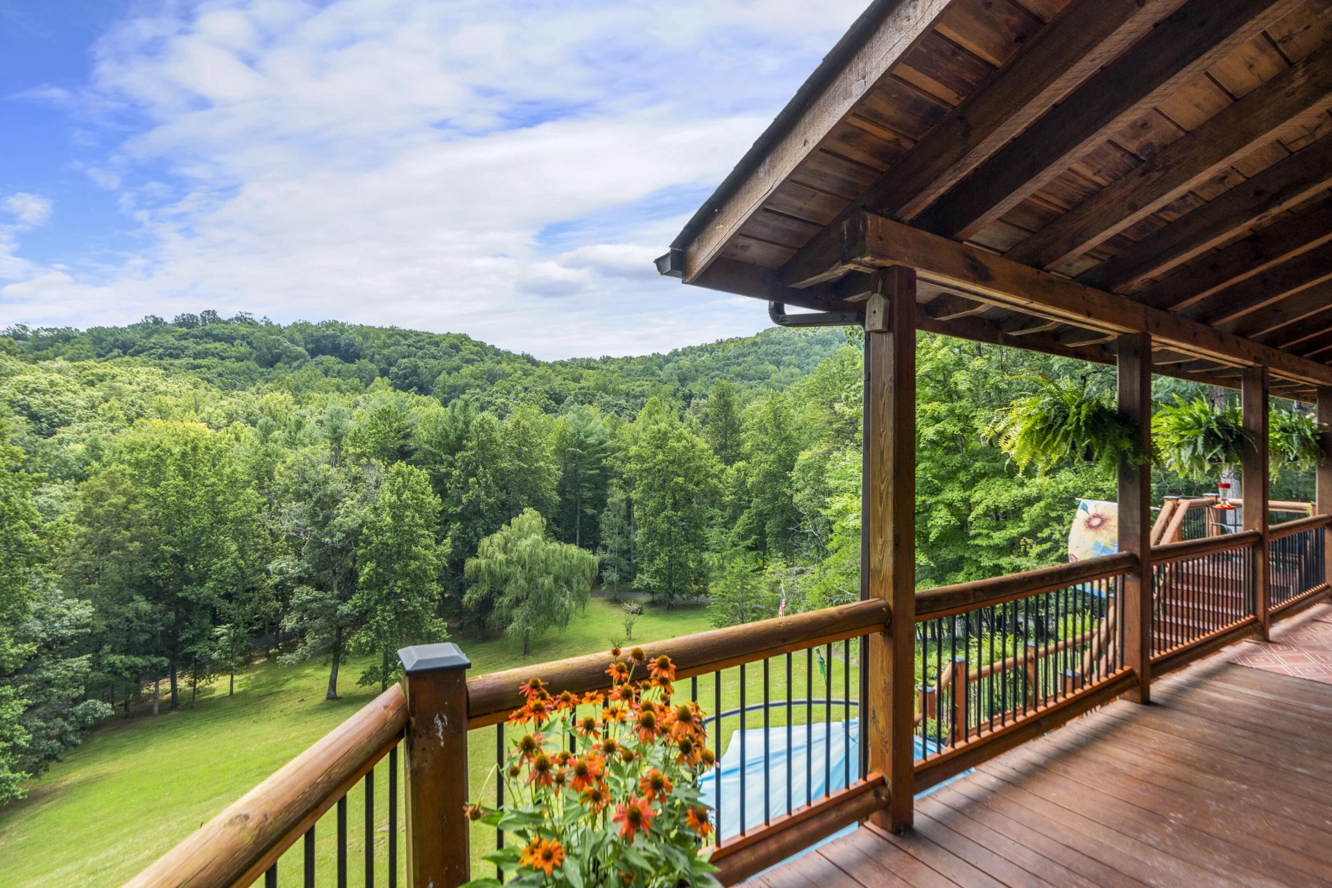 440 Hollow Ln - Photo 17
