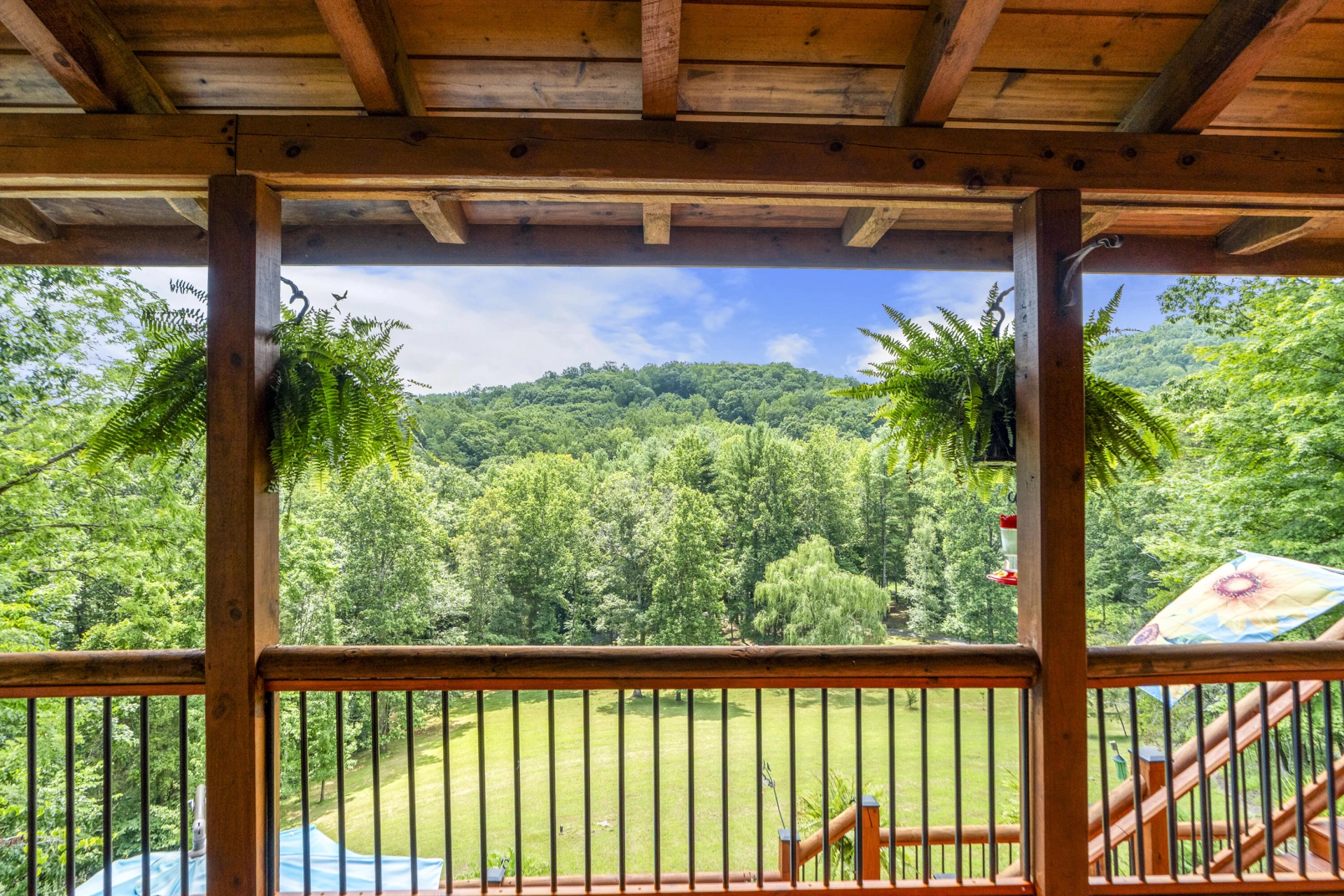 440 Hollow Ln - Photo 3