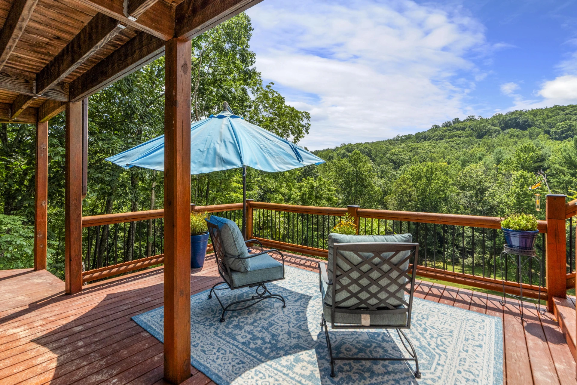 440 Hollow Ln - Photo 5