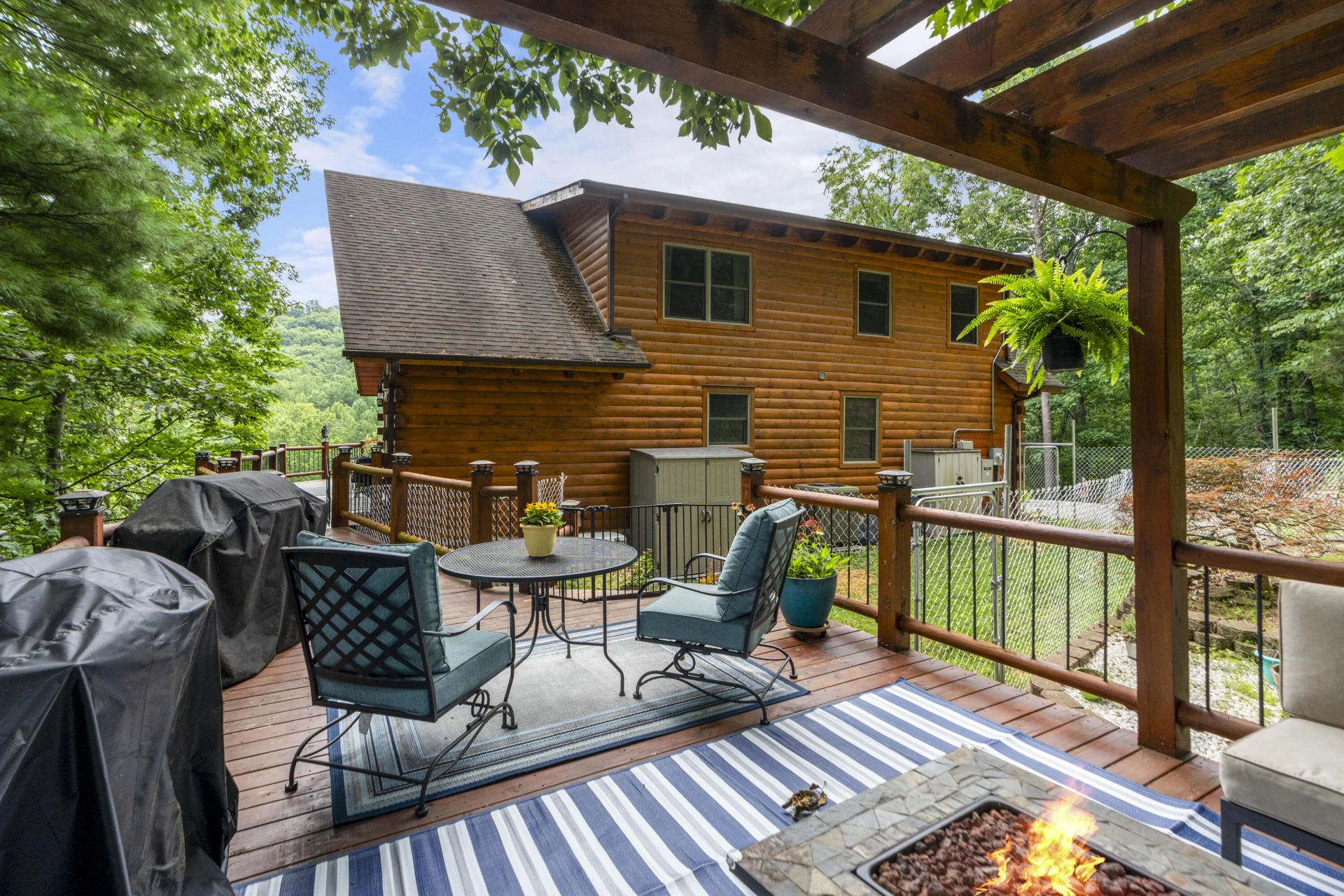 440 Hollow Ln - Photo 8