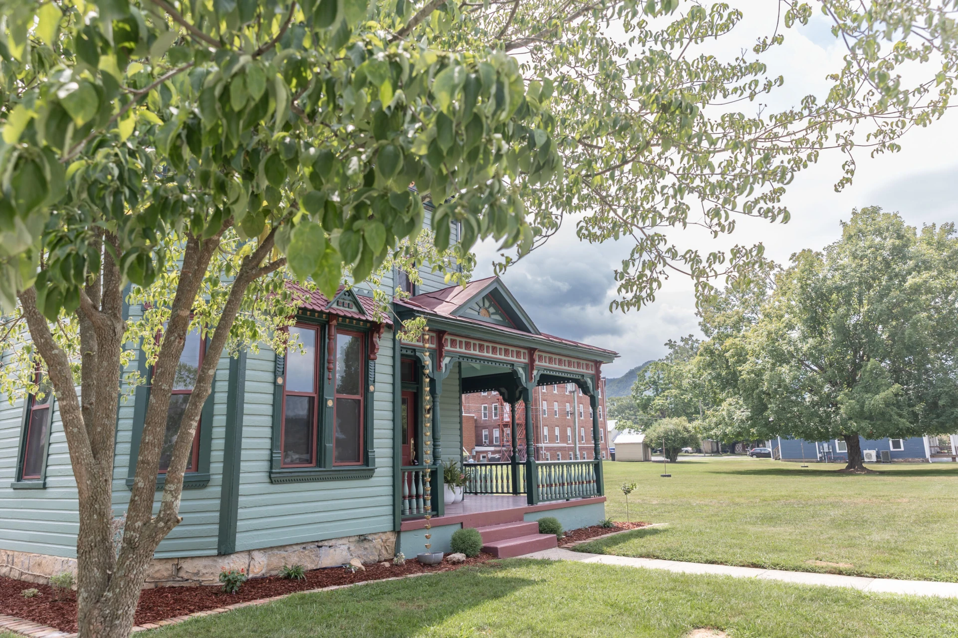 2154 Chestnut Ave - Photo 6