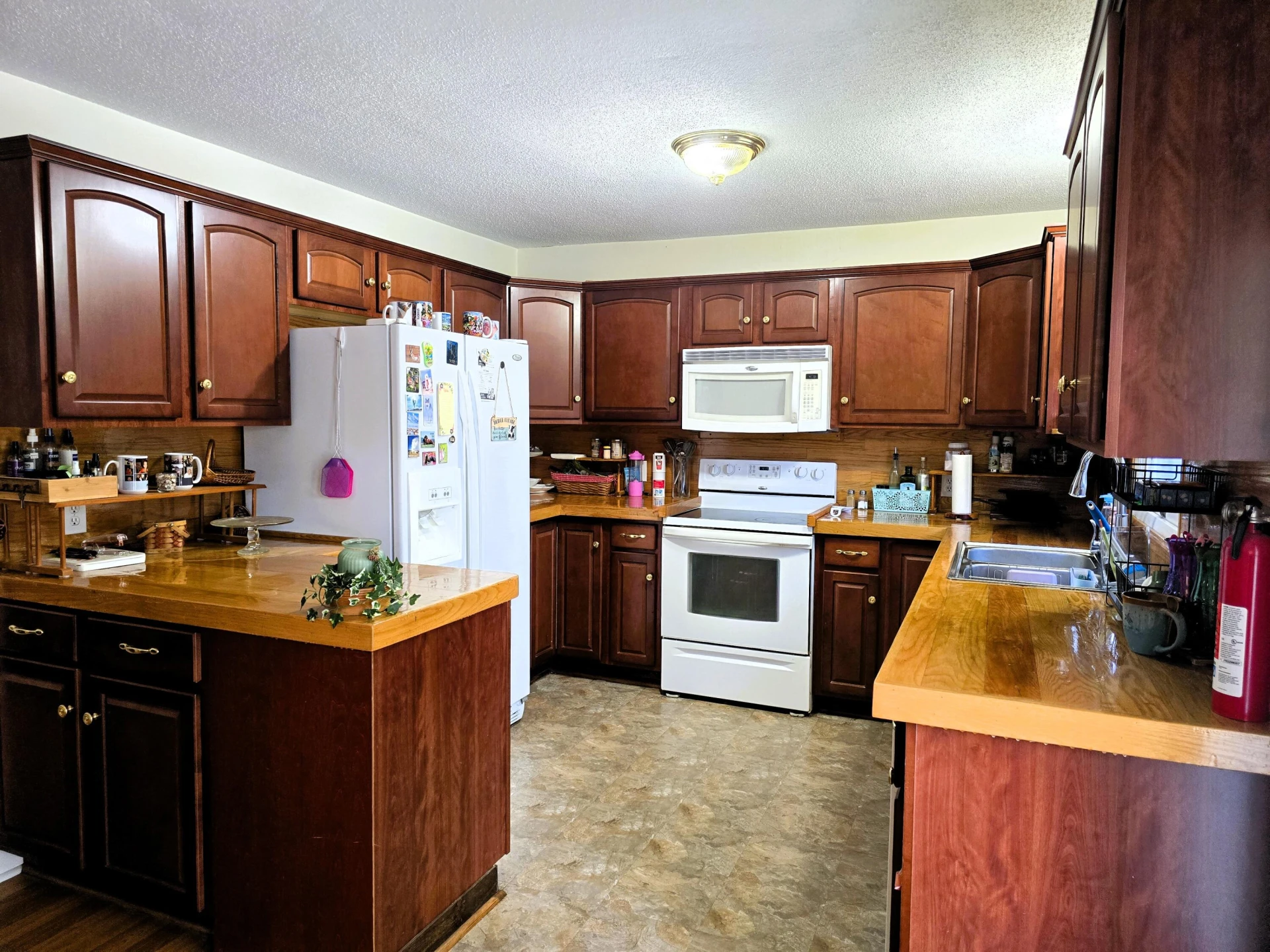 1635 Pine Ave - Photo 8