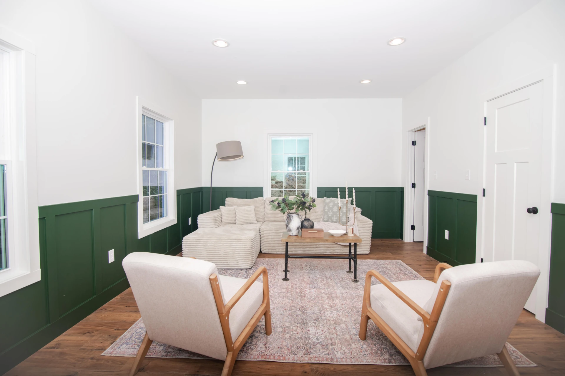2444 Laurel Ave - Photo 22