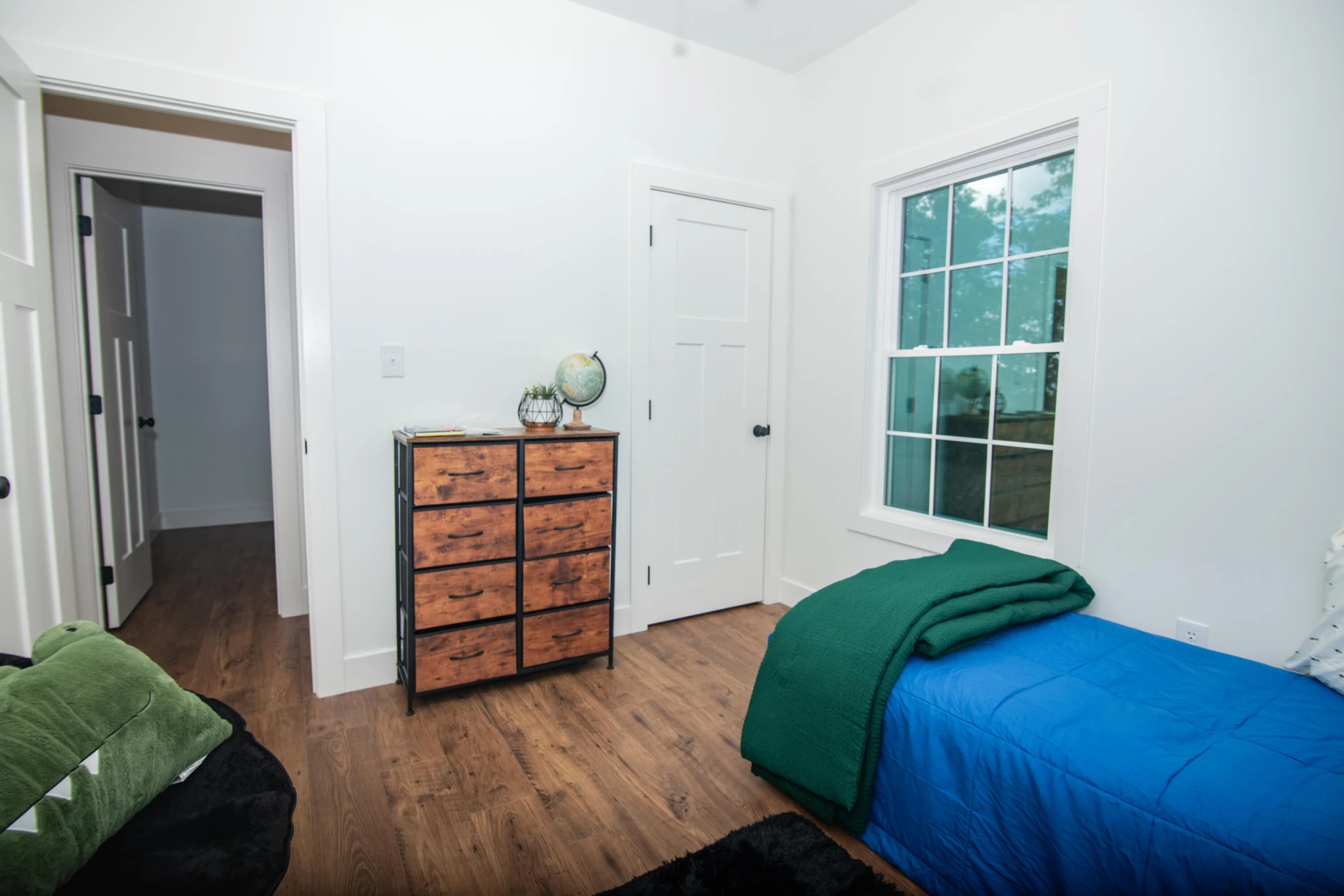 2444 Laurel Ave - Photo 42