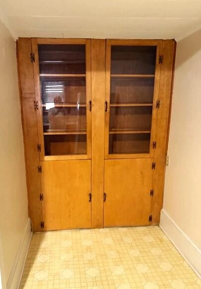 226 E Oak St - Photo 6