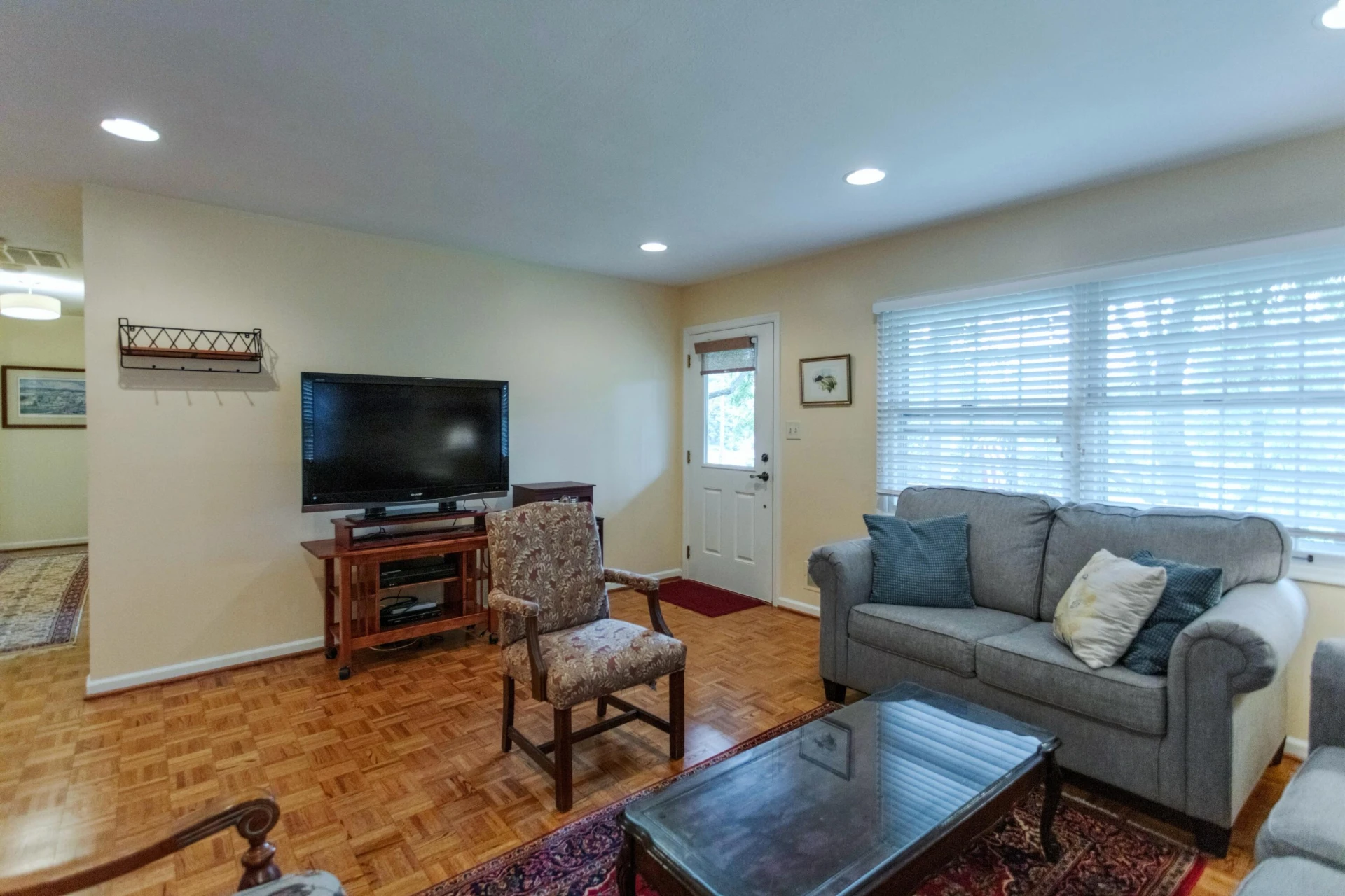 110 McCormick St - Photo 20