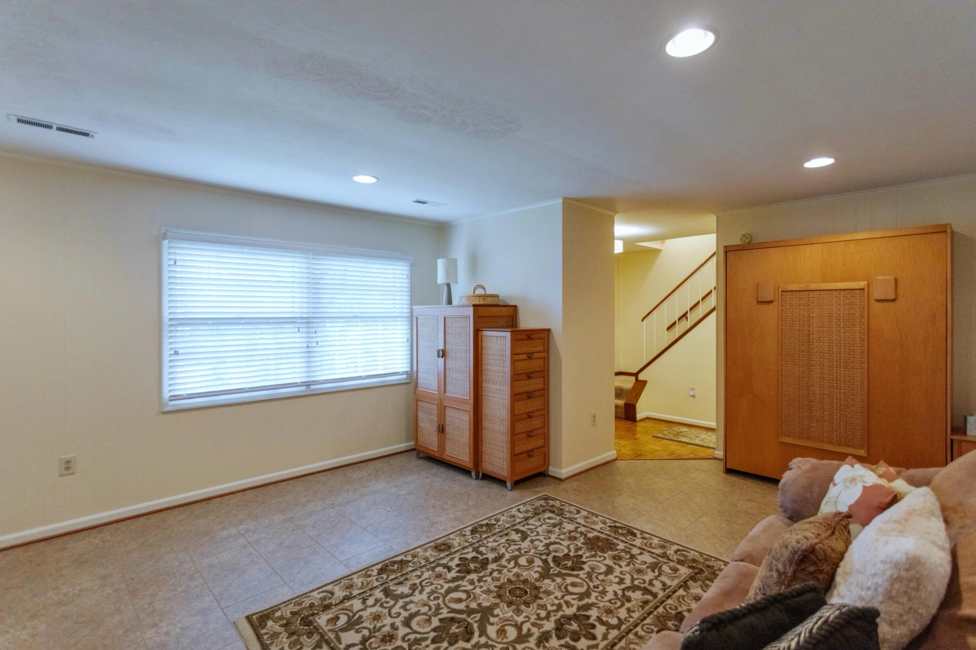 110 McCormick St - Photo 33