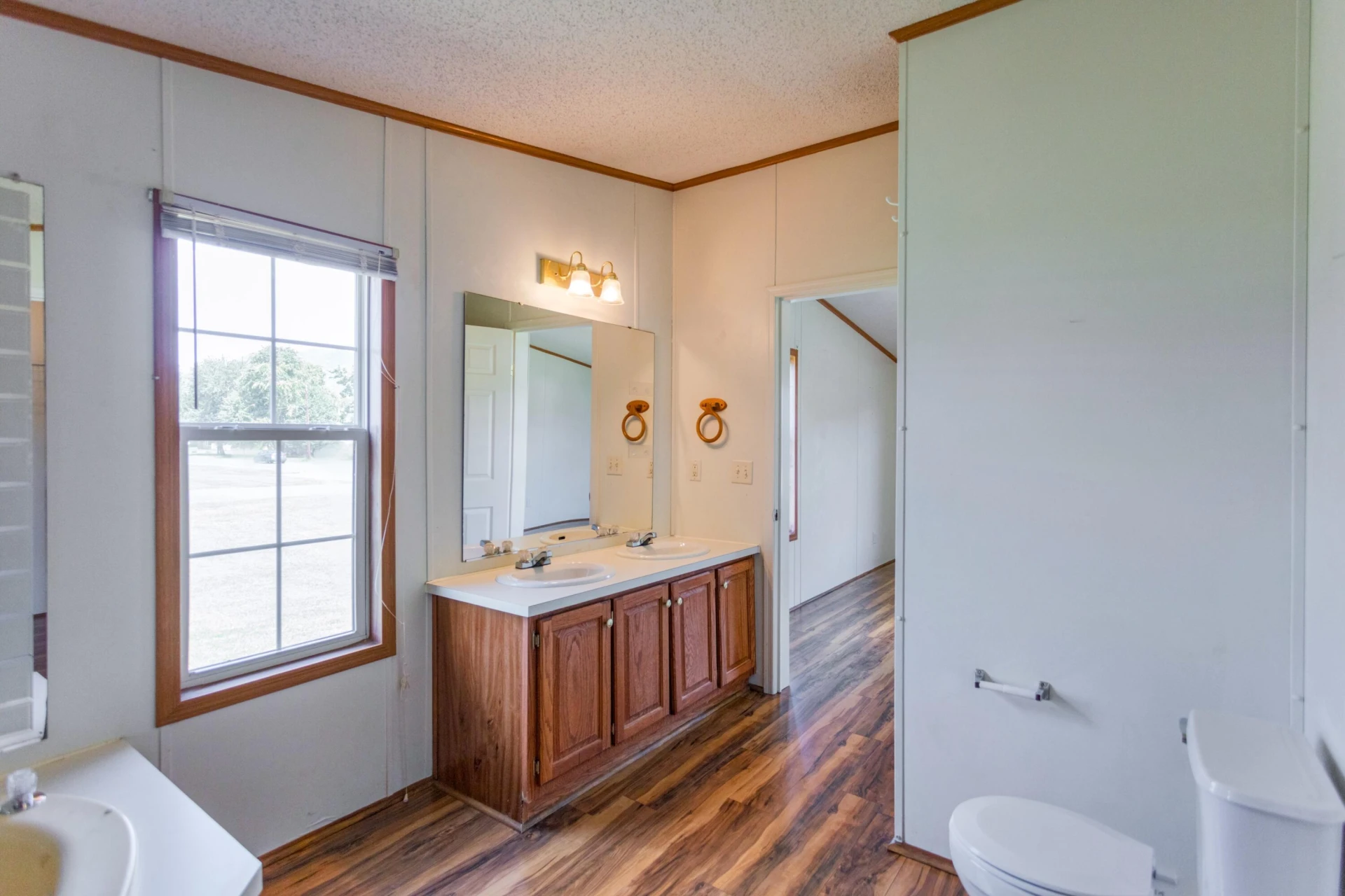 736 Anderson St - Photo 23