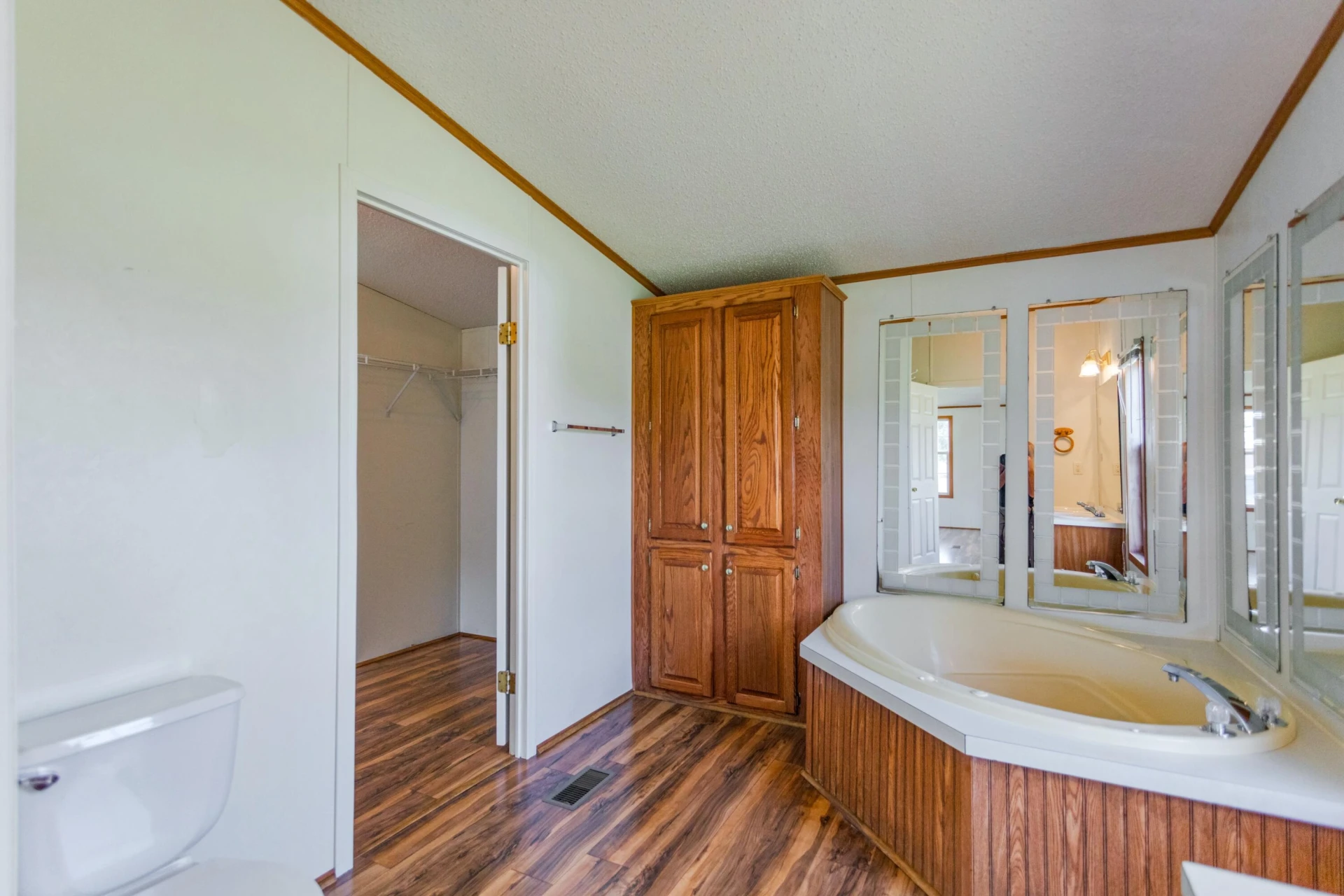 736 Anderson St - Photo 24