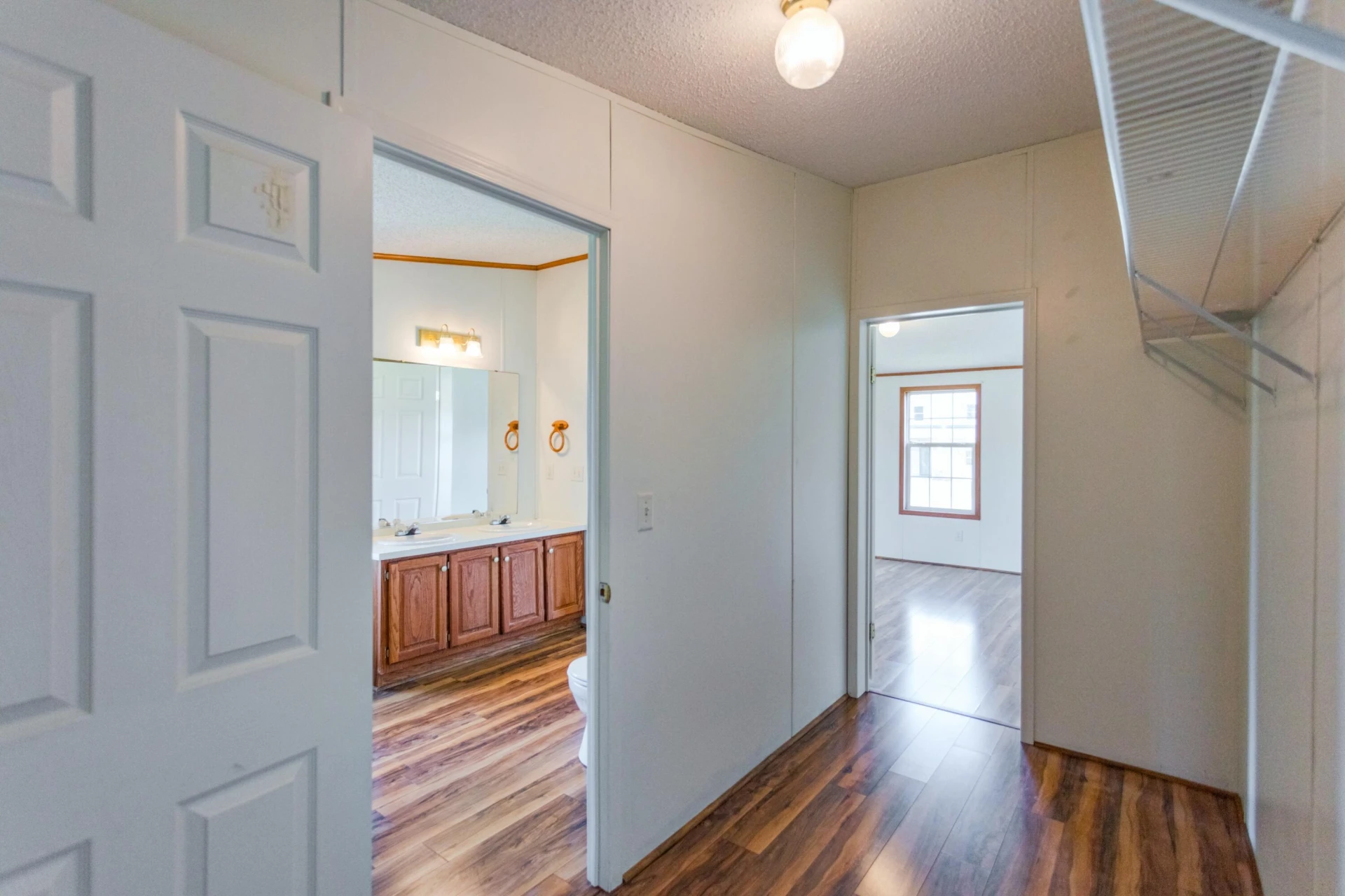 736 Anderson St - Photo 27