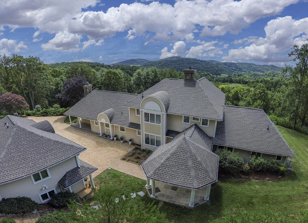 327 Spring Farm Rd
