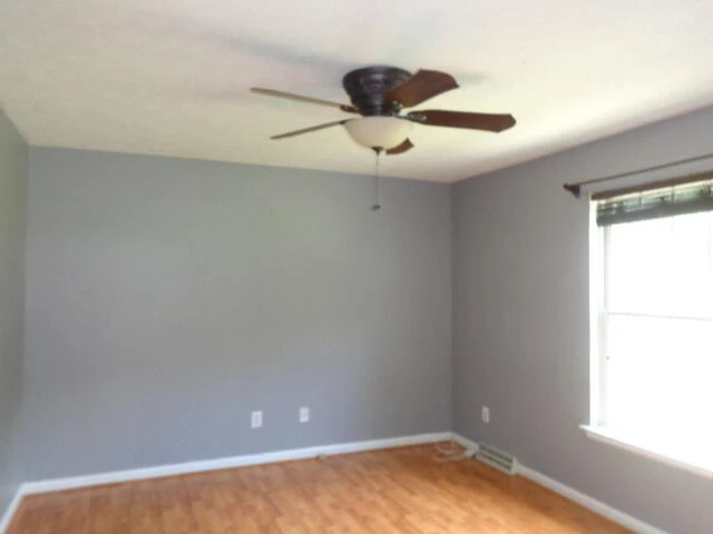 101 Wessex Rd - Photo 3