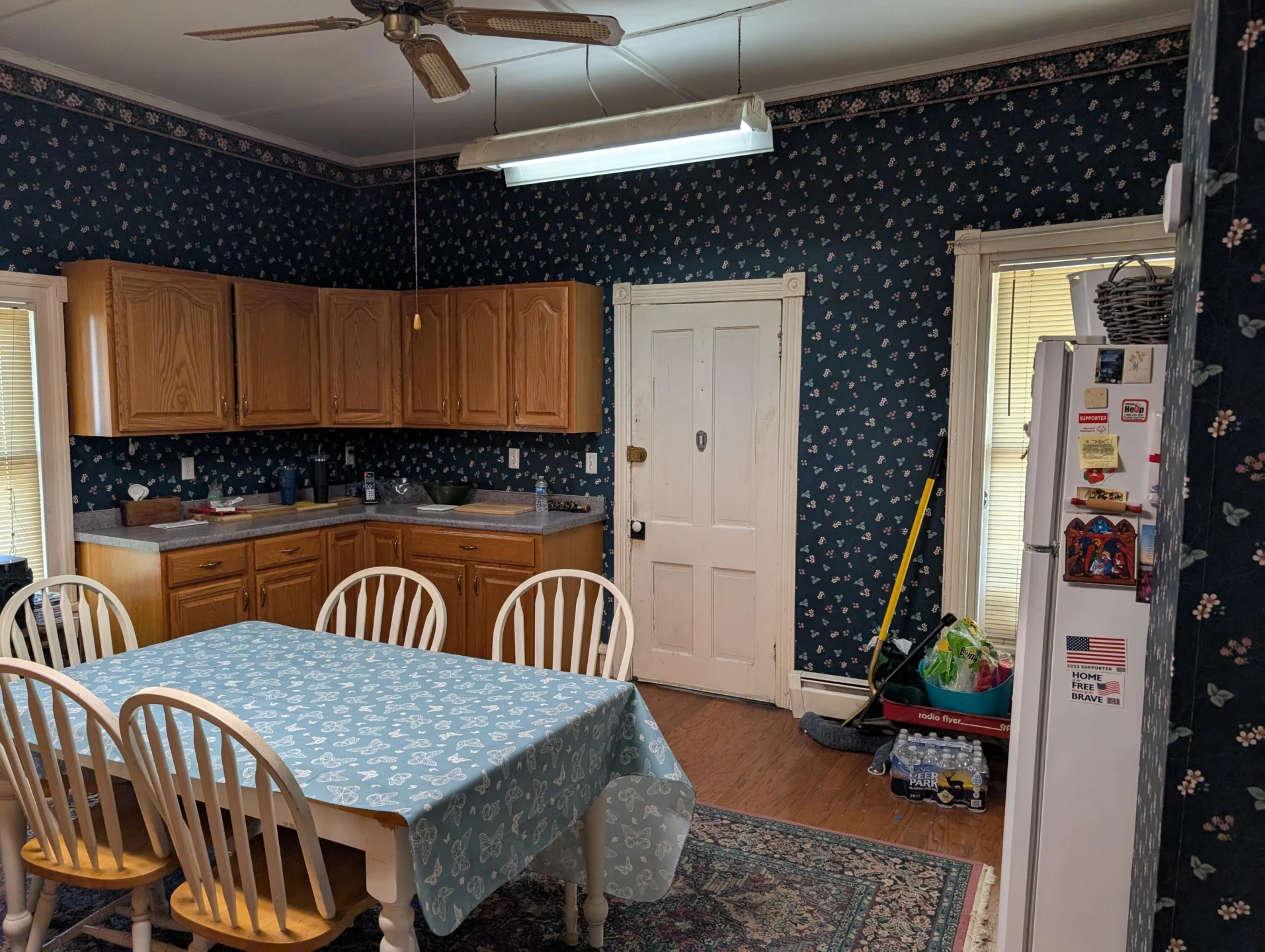 607 E 21 st St - Photo 13