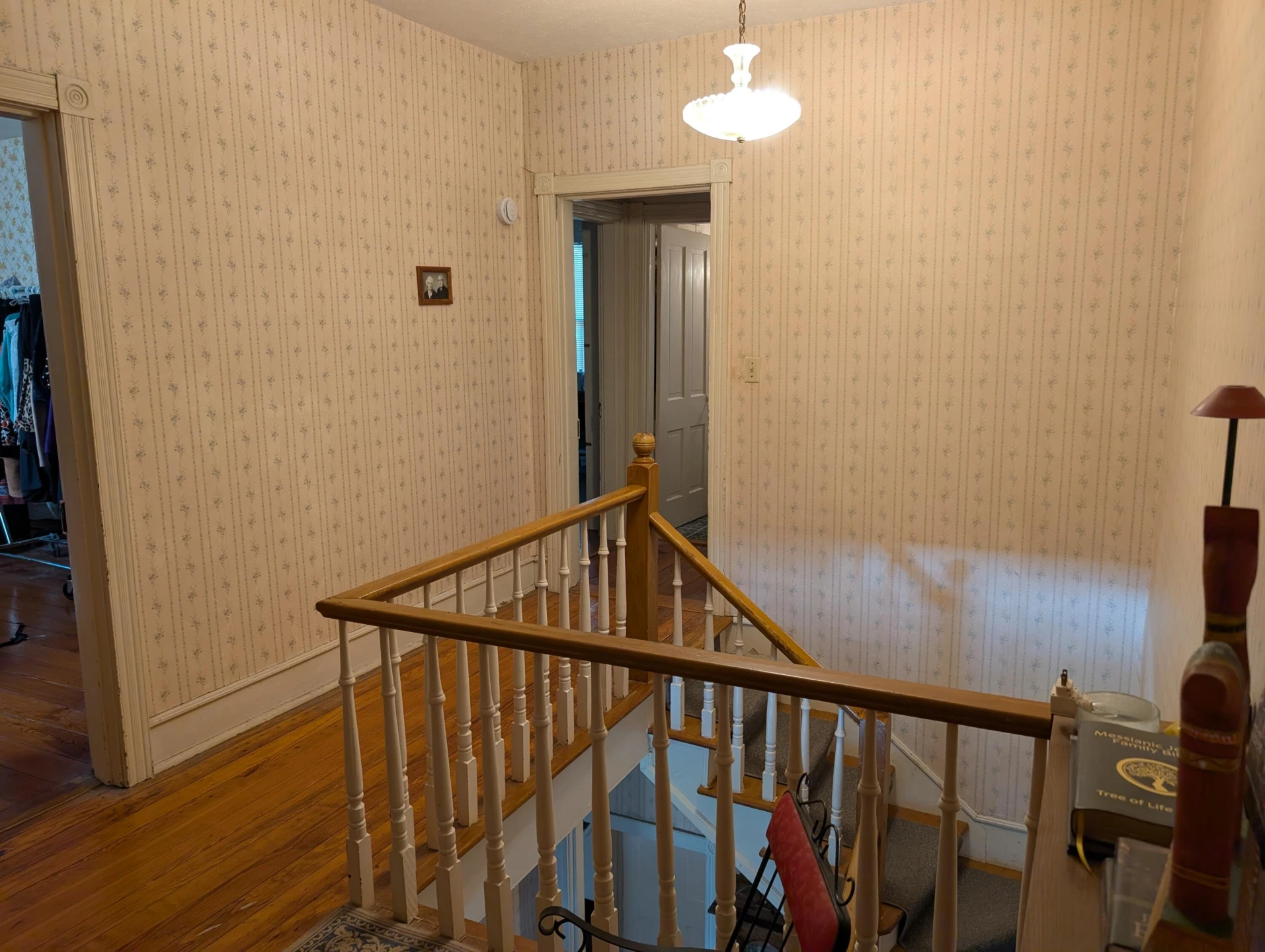 607 E 21 st St - Photo 5