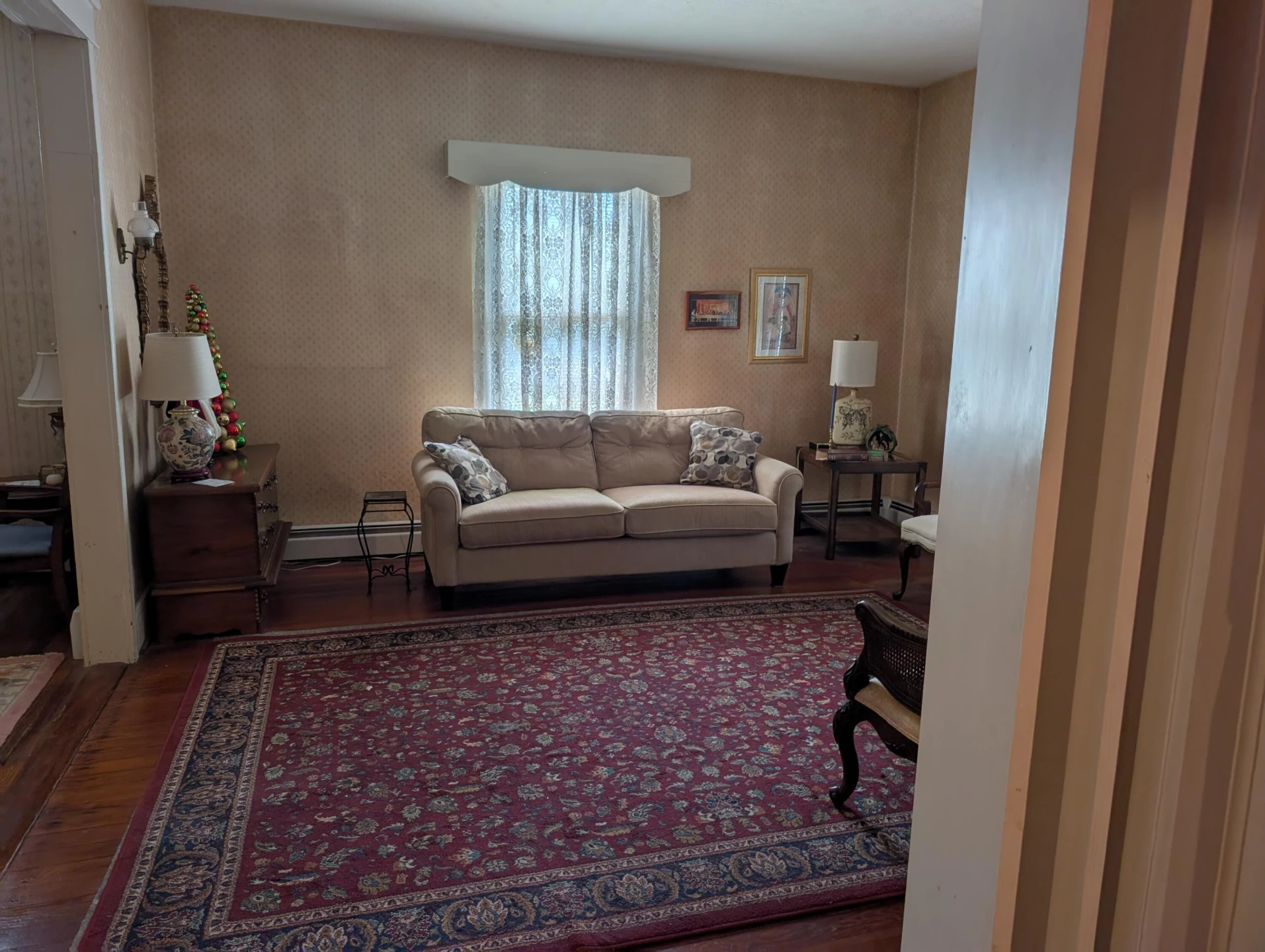 607 E 21 st St - Photo 9