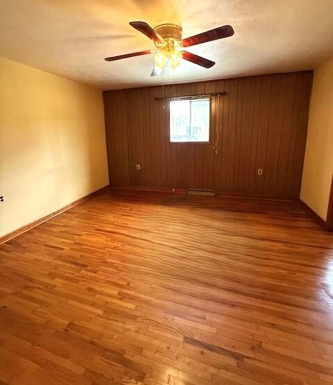 220 W Park St - Photo 11