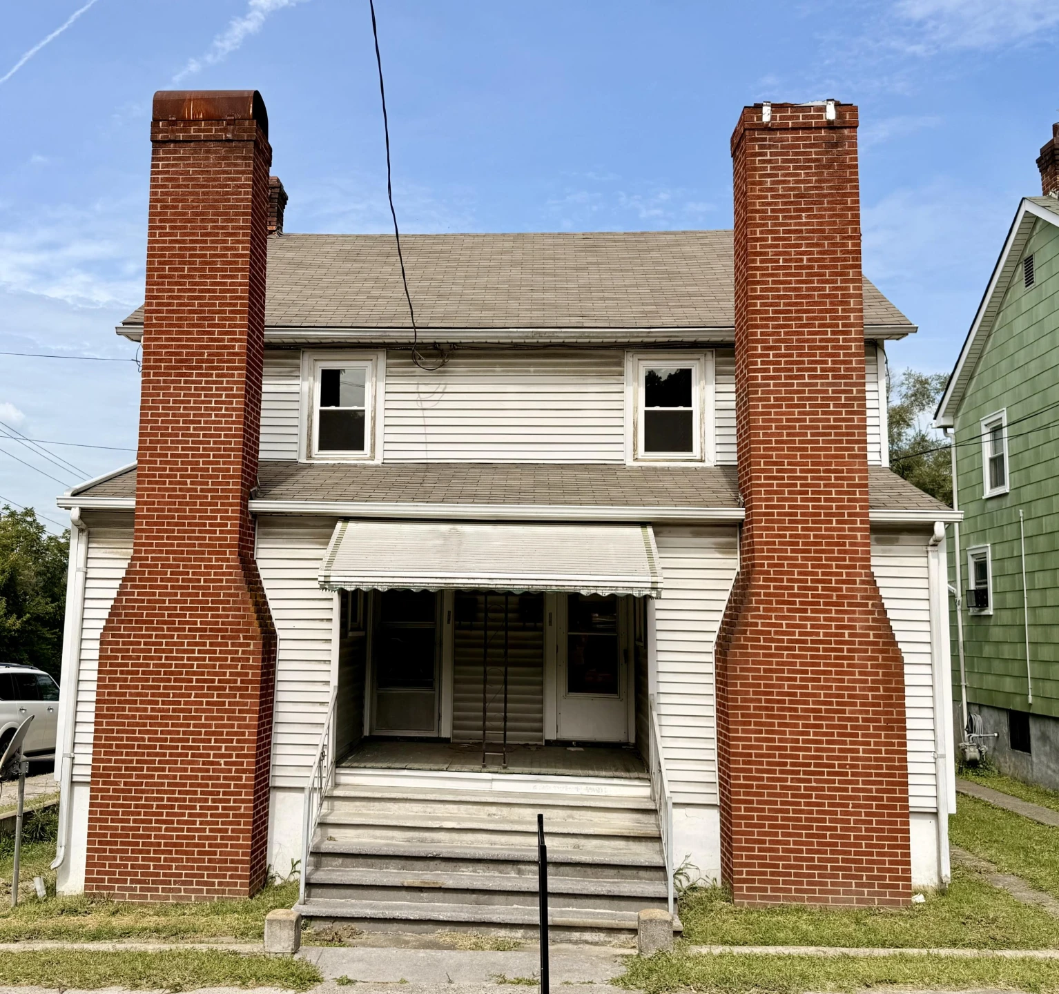 304 & 306 E Hazel St