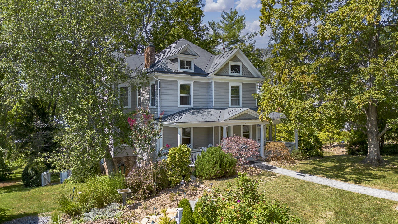 18 Jordan St