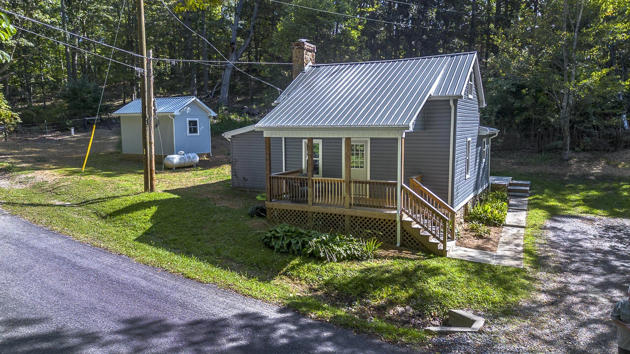 2193 White Rock Rd
