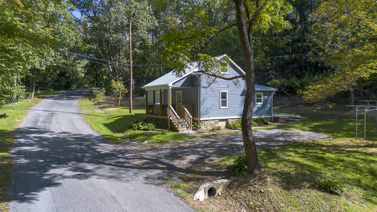 2193 White Rock Rd - Photo 3