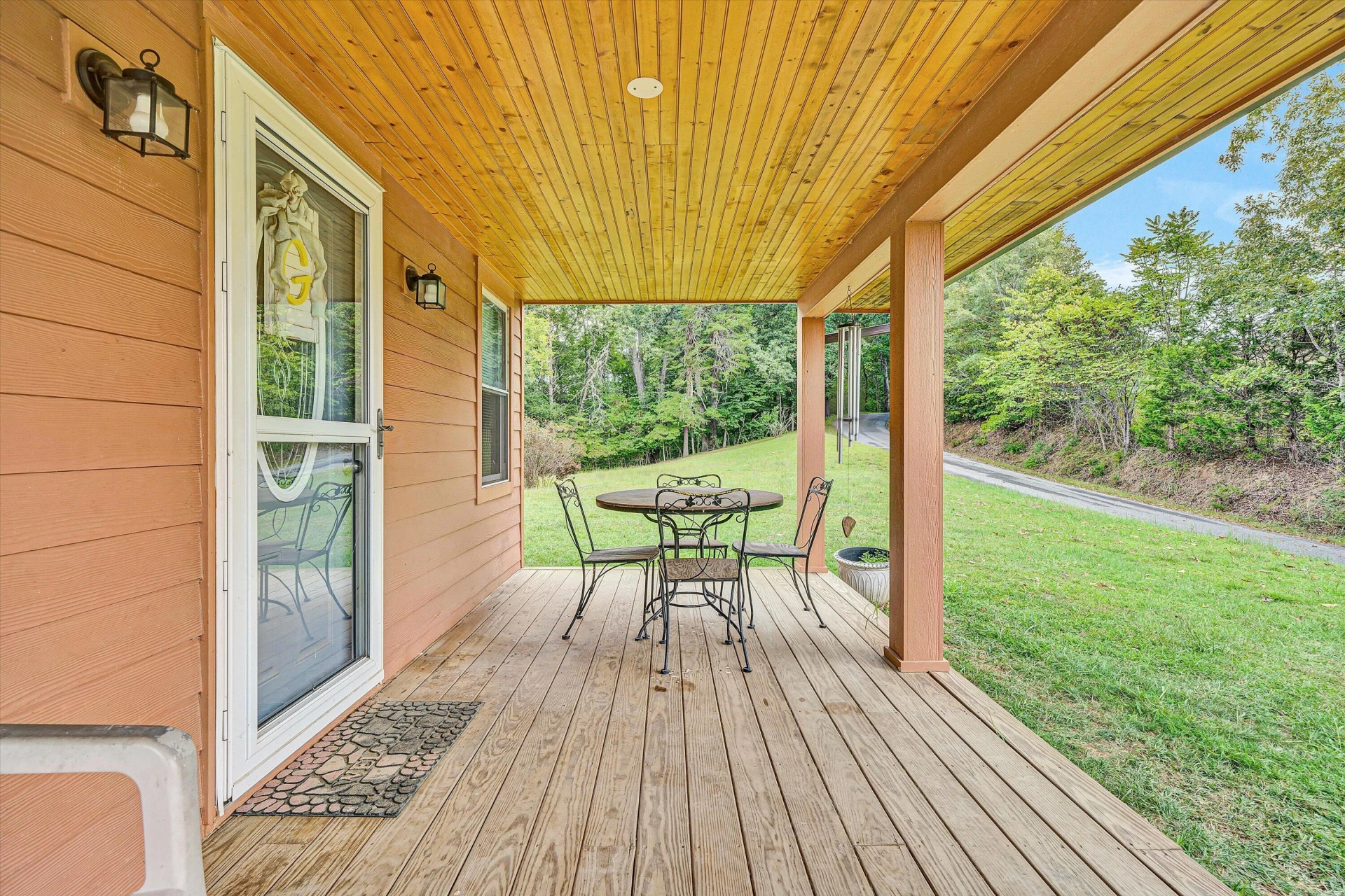748 Shafer Ln - Photo 10