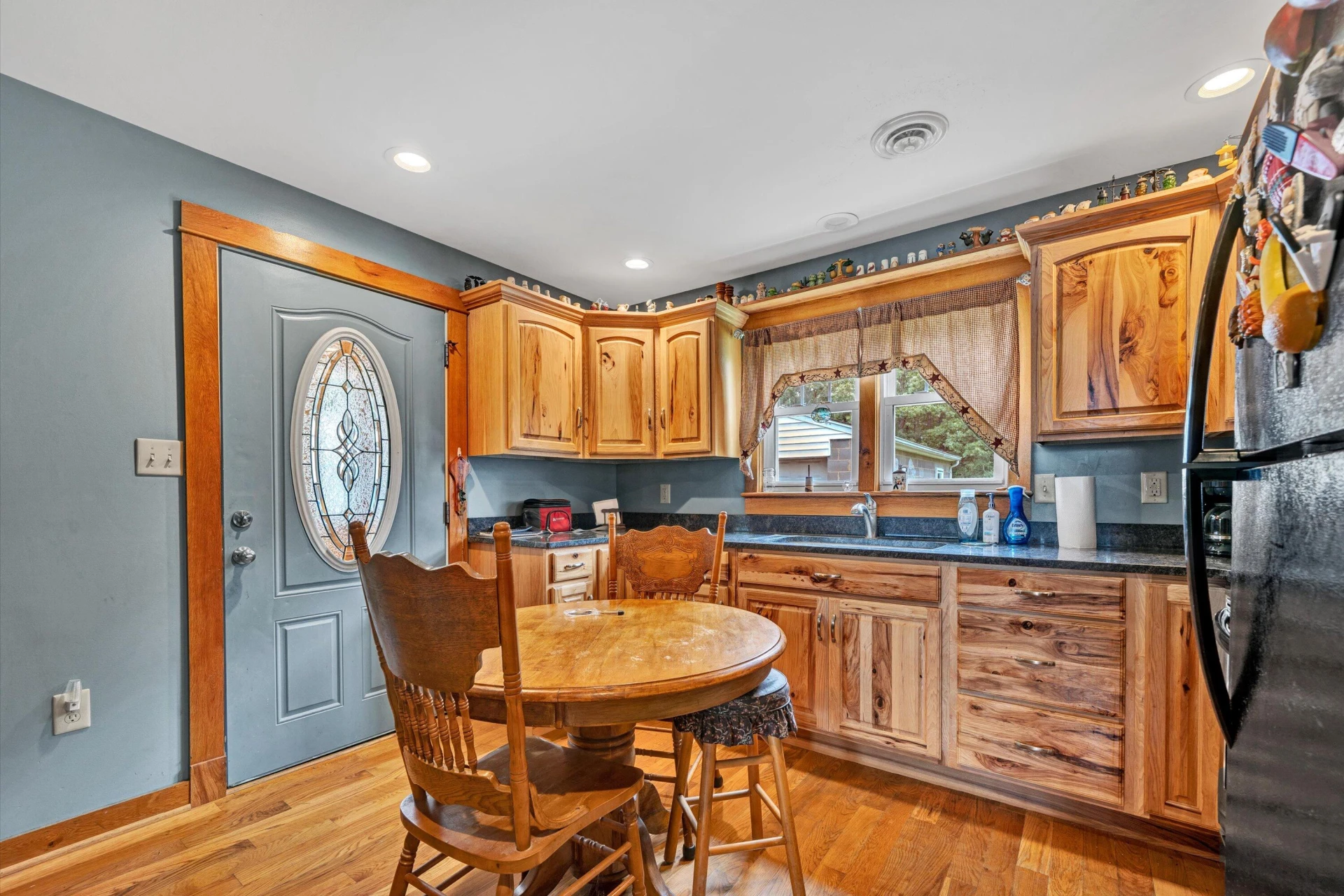 748 Shafer Ln - Photo 16