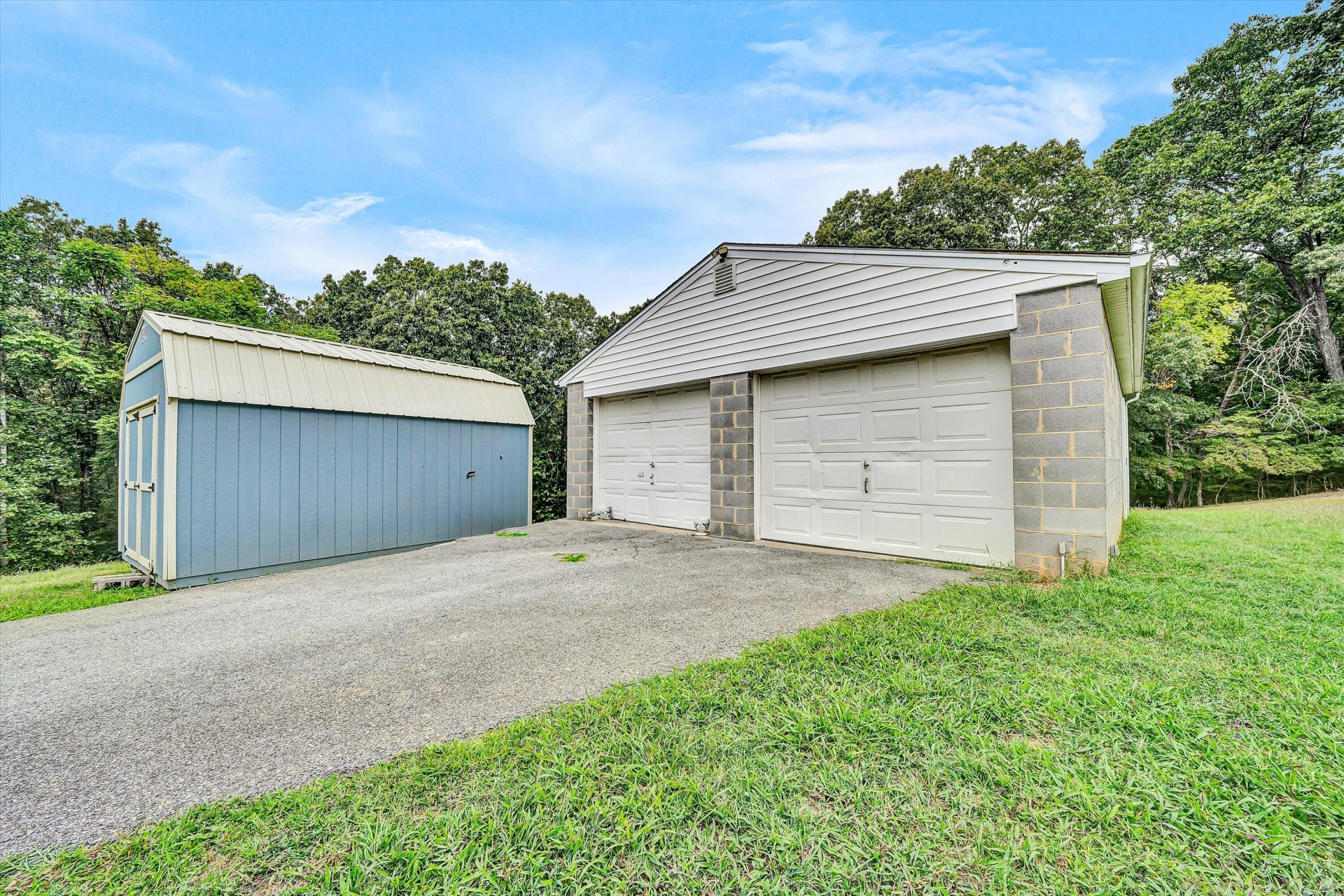 748 Shafer Ln - Photo 34