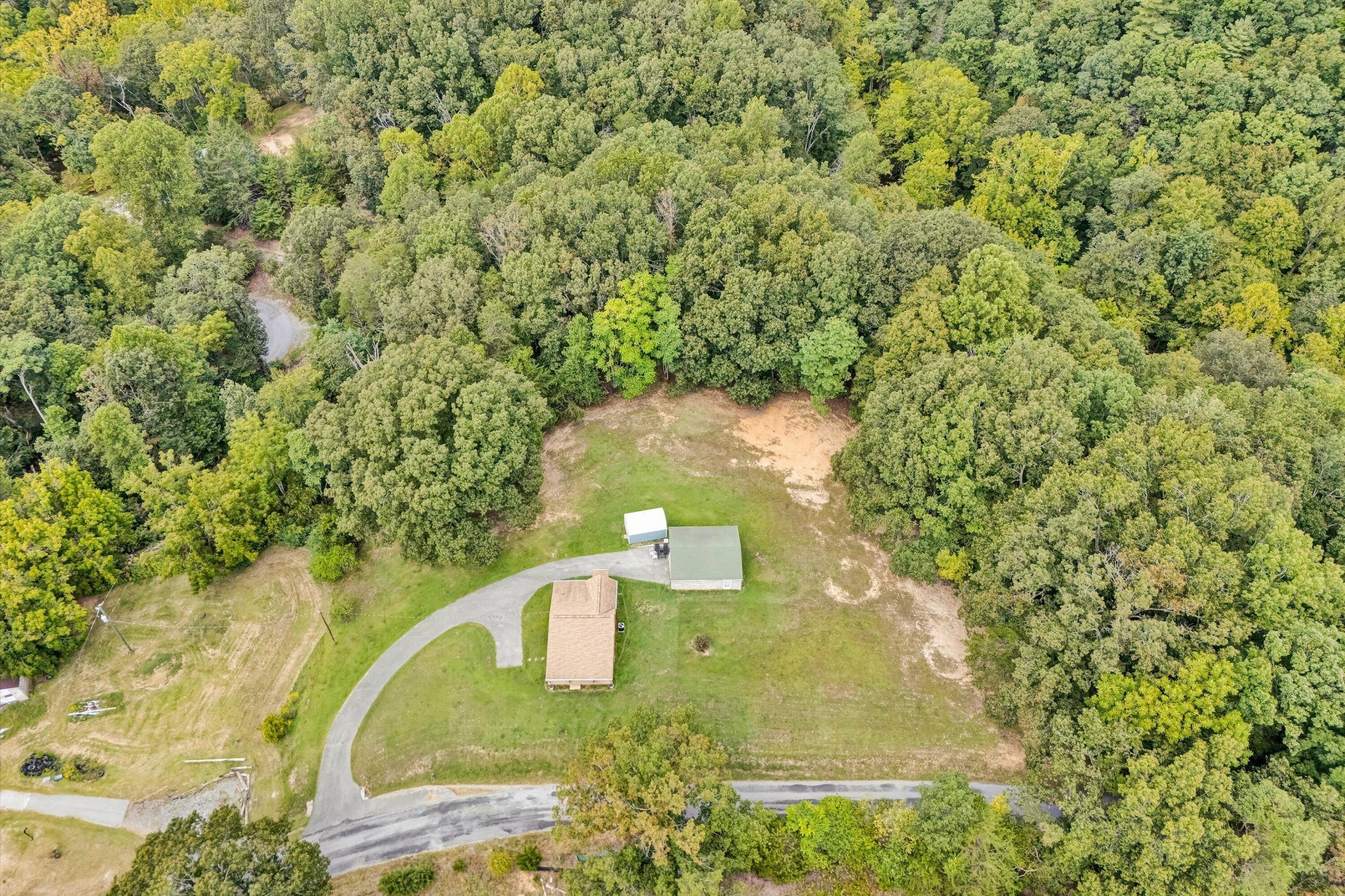 748 Shafer Ln - Photo 9