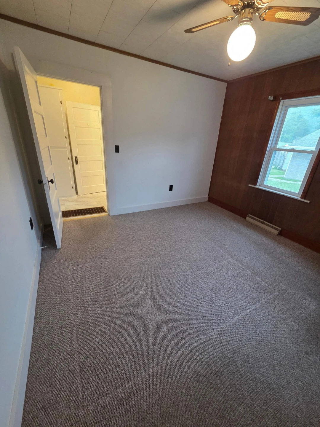 719 N Pocahontas Ave - Photo 2
