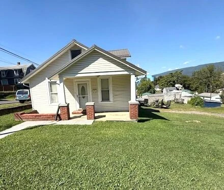 900 N Pocahontas Ave - Photo 2