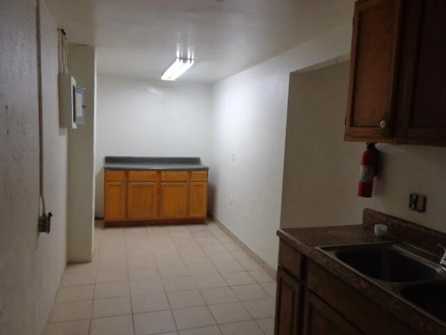 213 E 35th St - Photo 18