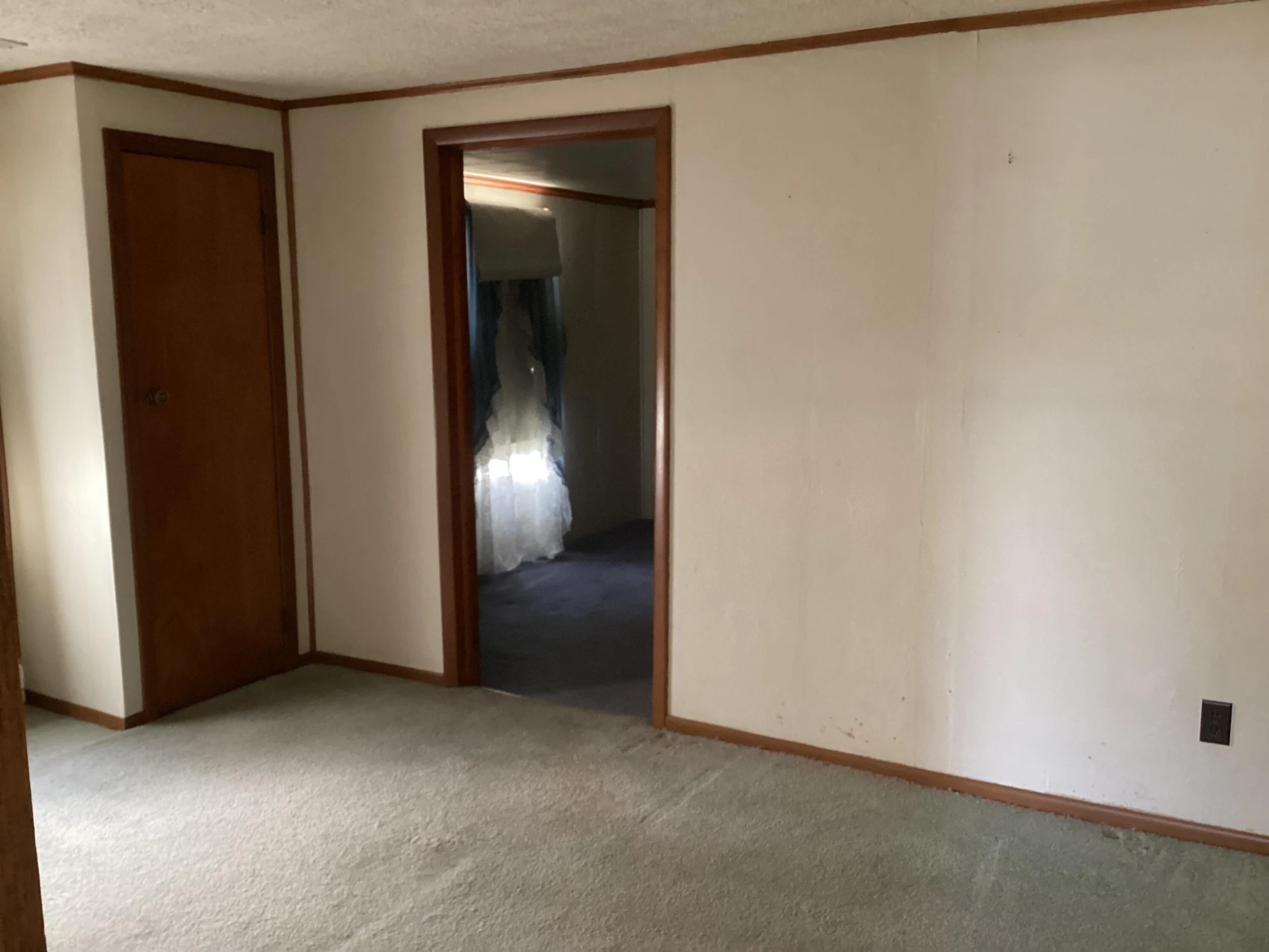 1746 Walnut Ave - Photo 14