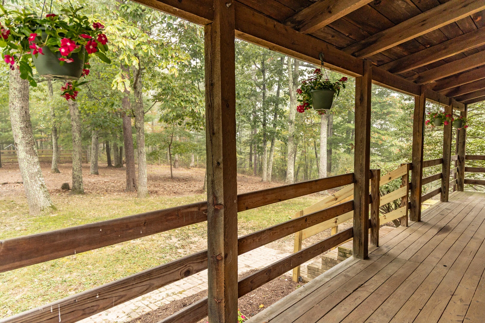 2401 Laurel Ridge Dr - Photo 14